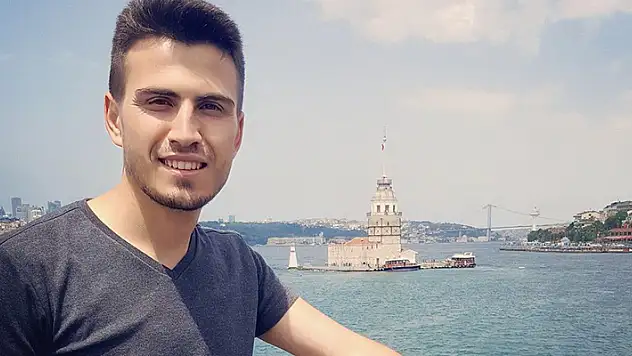 Kıbrıs'ta iki araç arasına sıkışan asker şehit oldu: Haberi alan baba kalp krizi geçirdi, babaanne evinde ölü bulundu
