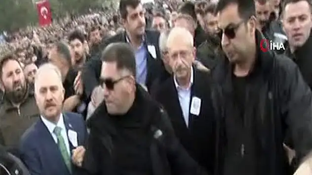 Kılıçdaroğlu'na şehit cenazesinde saldırı