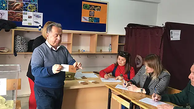Kılıçdaroğlu'nun oy kullandığı sandıktan 'hayır' çıktı