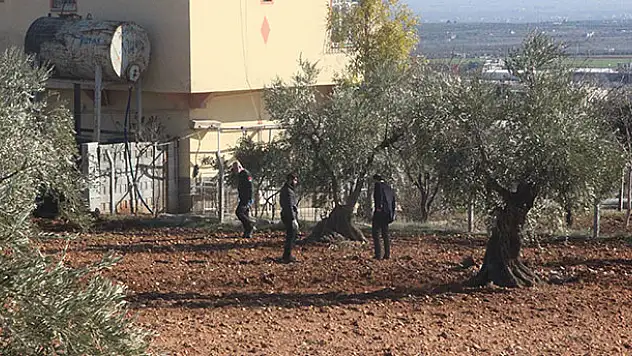 Kilis'te Boş Araziye Roket Düştü