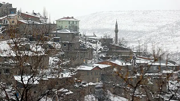Kilistra Antik Kenti beyaz örtüyle kaplandı