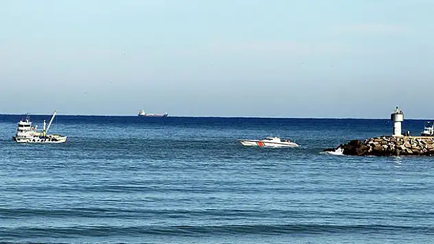 Kilyos açıklarında tanker ile balıkçı teknesi çarpıştı
