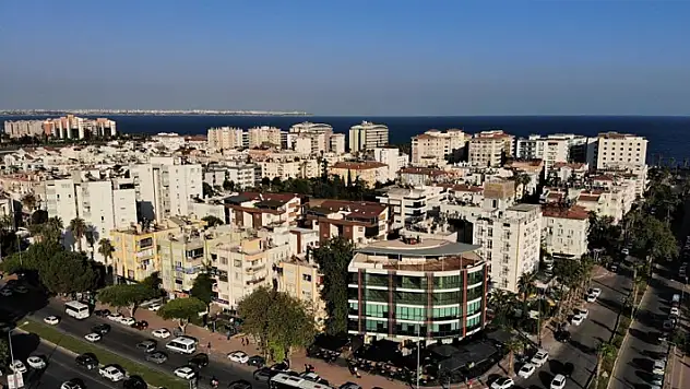 Kimdir bu Rus? Antalya'dan 80 daire alan bir rus, daireleri otel gibi işletmiş