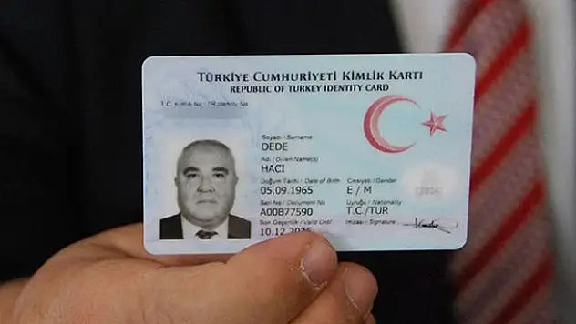 Kimlik kartlarında yeni dönem! Hepsinin yerine o kullanılacak...