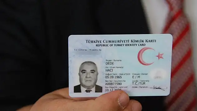 Kimlik ve ehliyetini değiştirmeyenler dikkat! Herkesi ilgilendiriyor....