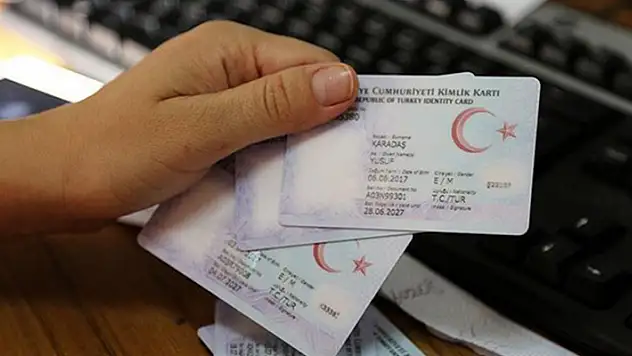 Kimlik ve ehliyette yeni dönem!
