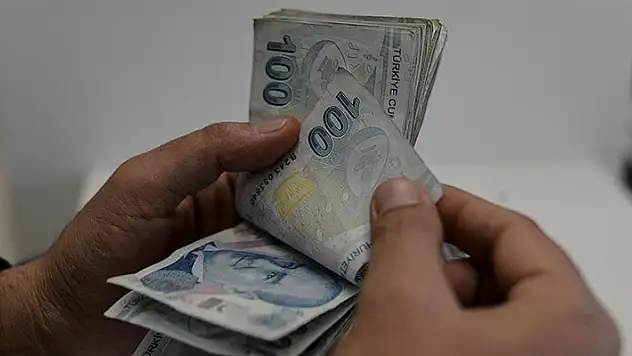 Kira ödemelerini elden yapanlara ceza artırımı getiren tebliğ Resmi Gazete'de yayımlandı
