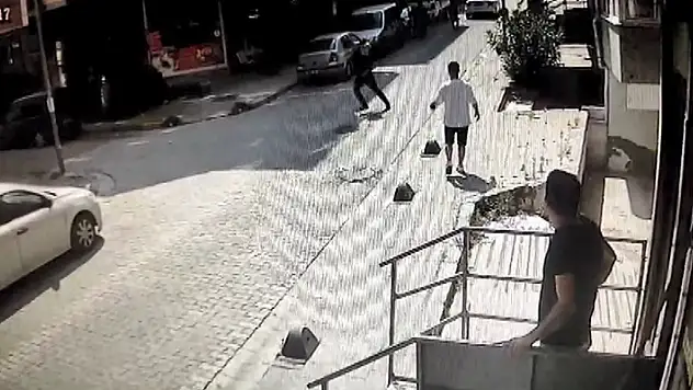 Kira zammı tartışmasında, ev sahibi kiracıyı silahla yaraladı: Olay anı güvenlik kamerasında

