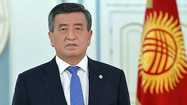 Kırgızistan Cumhurbaşkanı istifa etti