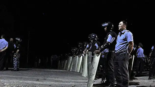 Kırgızistan'da eski Cumhurbaşkanı Atambayev'in evine ikinci operasyon