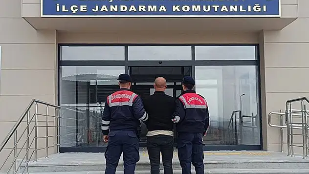 Kırıkkale'de 'silahlı tehdit' suçundan aranan hükümlü yakalandı
