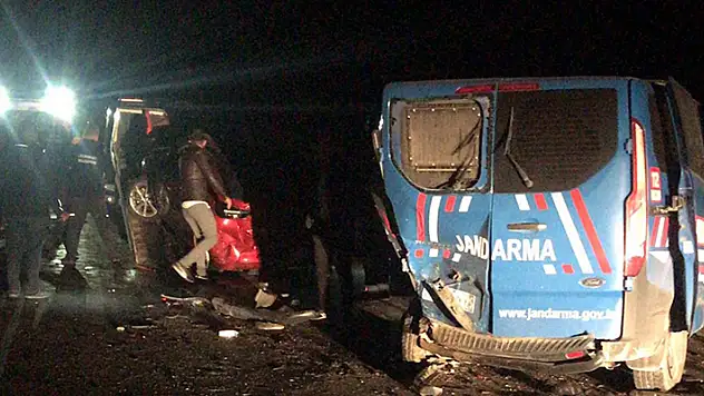 Kırklareli'nde kazaya müdahale eden jandarma ekibine otomobil çarptı, 1 uzman çavuş şehit oldu
