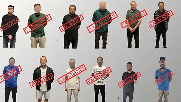 Kırmızı bültenle aranan 11, ulusal seviyede aranan 1 kişi yakalanarak Türkiye'ye getirildi