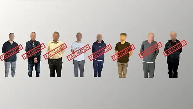 Kırmızı bültenle ve ulusal seviyede aranan 8 suçlu Türkiye'ye getirildi
