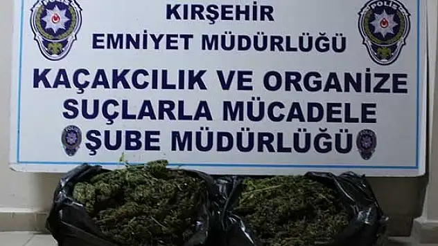 Kırşehir'de 6 kilogram esrar ele geçirildi