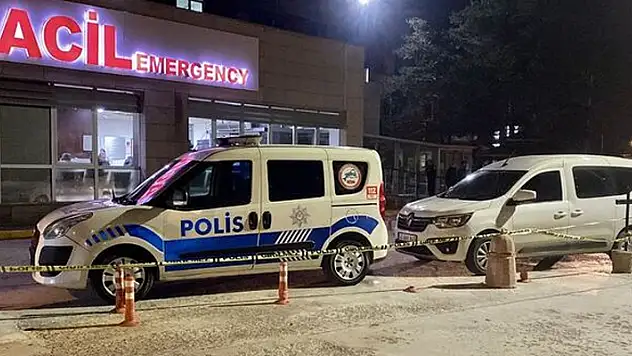 Kırşehir'de göğsünden bıçakla yaralanan bekçi ağır yaralandı
