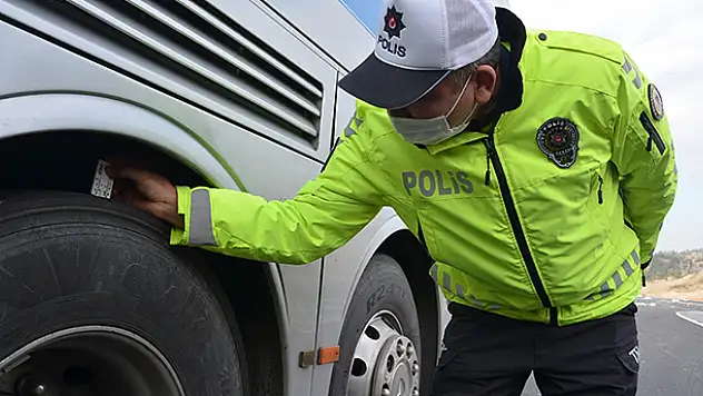 Kış lastiği takmayan 511 araca ceza kesildi