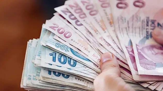 Kısa çalışma ödeneği, ücretsiz izin ve işten çıkarma yasağı için karar ayı