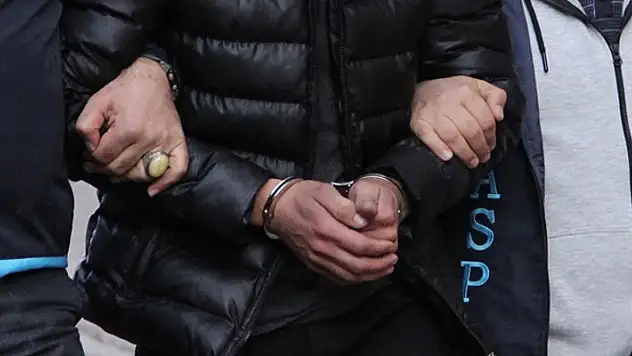 Kıskaç operasyonunda 27 FETÖ şüphelisi yakalandı