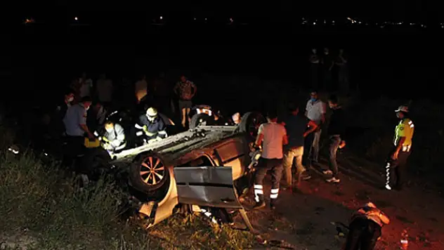 Kız istemeden dönen aile kaza yaptı: 1 ölü, 5 yaralı