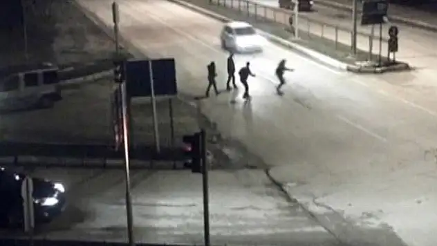 Kız öğrencinin ağır yaralandığı kaza kamerada