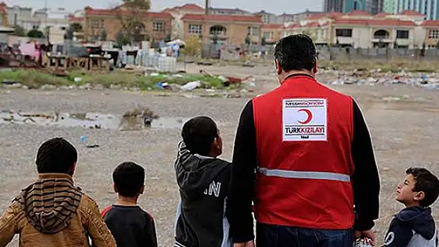 Kızılay'dan Iraklı Türkmenlere yardım