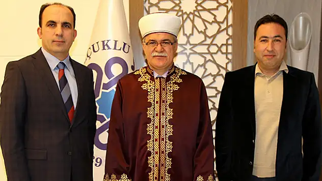 KKTC Din İşleri Başkanı'ndan Başkan Altay'a ziyaret
