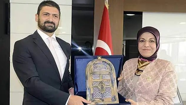KKTC'li Bakan'dan Başkan Toru'ya Ziyaret