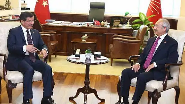 Koalisyon görüşmesine saatler kala Davutoğlu'ndan sürpriz!