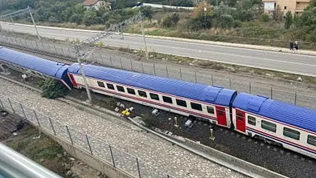 Kocaeli'de tren kazası
