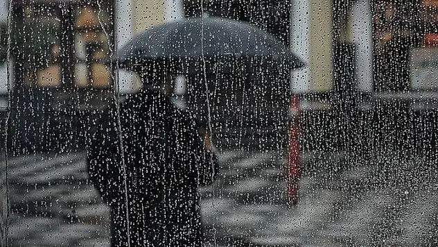 Kocaeli, Yalova ve Sakarya çevrelerinde gök gürültülü sağanak uyarısı
