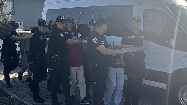 Kocaeli'de el yapımı patlayıcılı saldırıda 10 şüpheli yakalandı