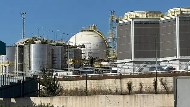 Kocaeli'de fabrikada patlama: İlk belirlemelere göre 2 işçi hayatını kaybetti