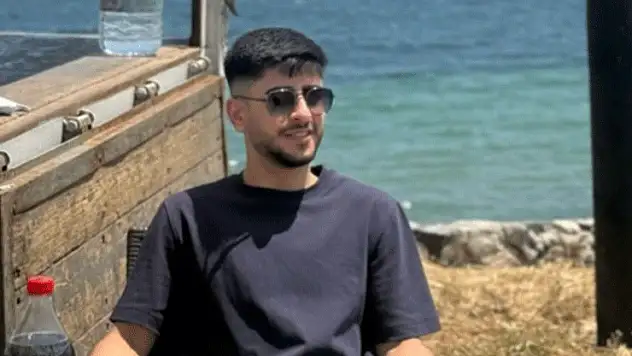Kocaeli'de kamyona çarpan kamyonetin şoförü öldü