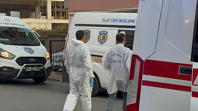 Kocaeli'nde anne ve 5 yaşındaki kızı evde ölü bulundu
