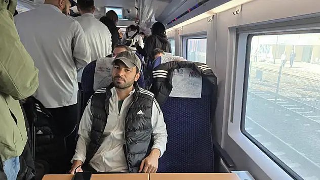 Kocaelispor, Konya'ya forvet eksiğiyle geldi
