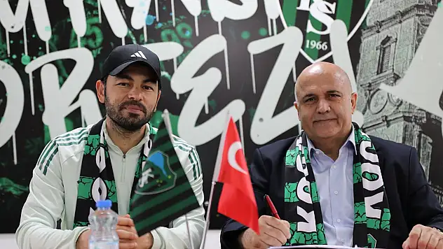 Kocaelispor, Selçuk İnan ile sözleşme uzattı