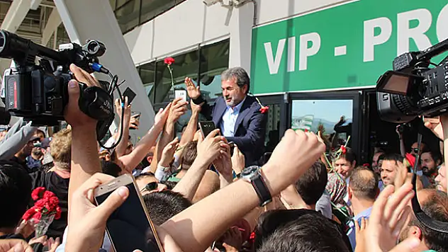 KOCAMAN BEKLENİYOR
