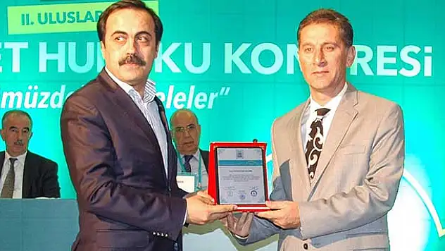 Kombassan'a Teşekkür Plaketi