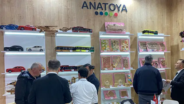 KOMEK'in 'Anatoya' oyuncakları,  6. Uluslararası Oyuncak Fuarı'nda çok beğenildi 