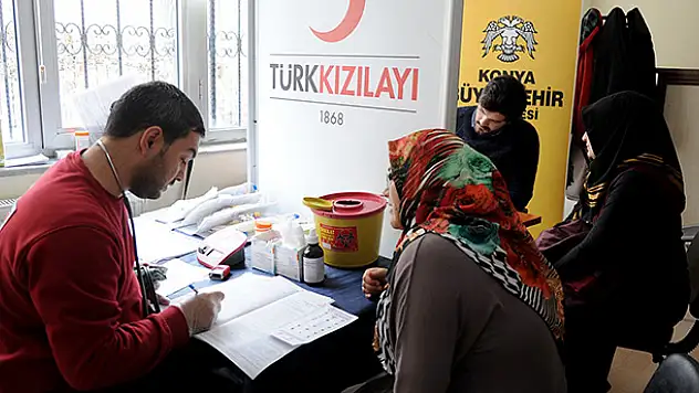 KOMEK kursiyerleri kan bağışında bulundu