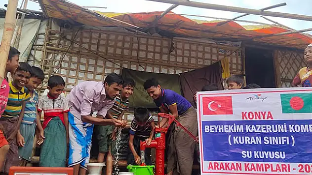 KOMEK kursiyerlerinden Arakan'a su kuyusu