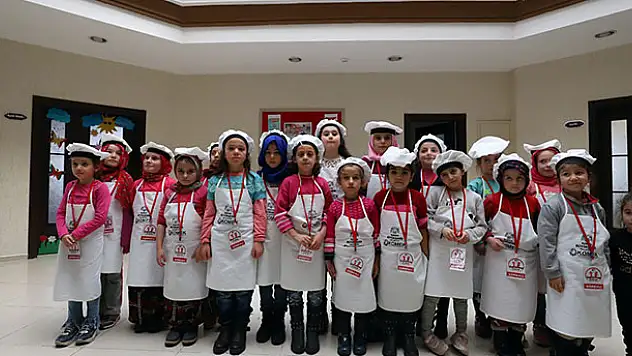 KOMEK şehrin çocuklarını ağırladı