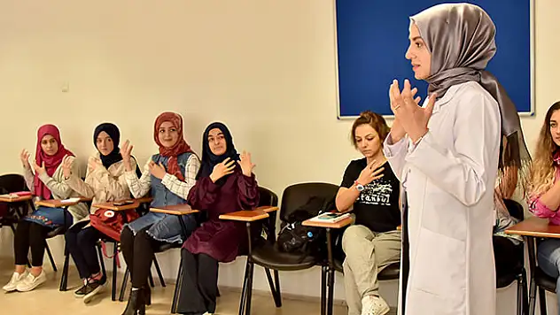 KOMEK ve ASEM'de Yeni Dönem Başladı