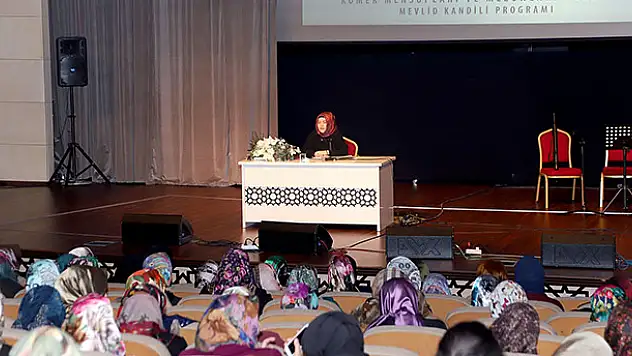 KOMEK ve ASEM'den 'Mevlid-i Nebi En Sevgiliye' programı