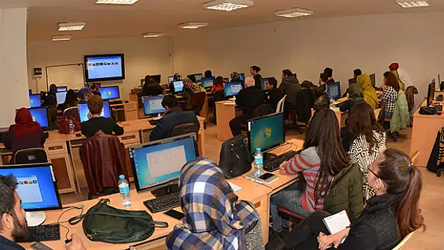 KOMEK ve ASEM yeni döneme yeni kurslarla başlıyor