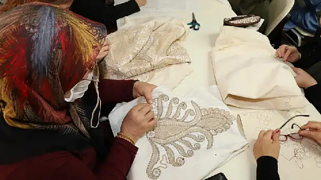KOMEK yeni döneme 70 bin kursiyerle başladı
