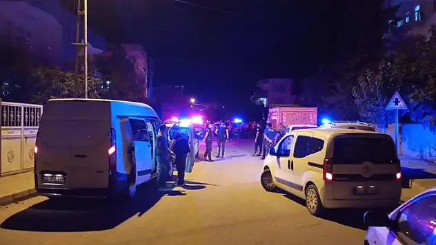 Komşular arasında çıkan kavgada silahlar ateşlendi
