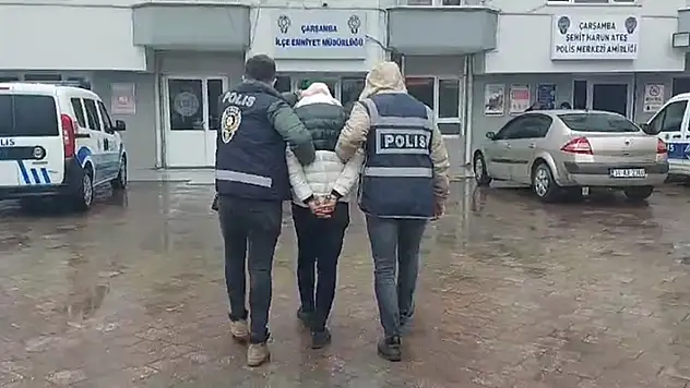 Komşusunun altın ve parasını çalıp arkadaşının üzerine araç aldı
