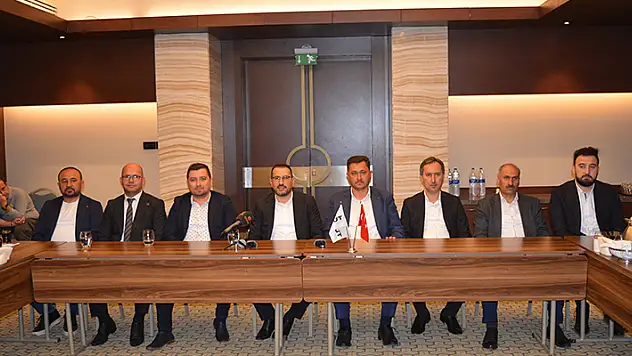 KOMÜT Başkanı Adem Bulut: Fiyatları yükseltenler müteahhitler değil